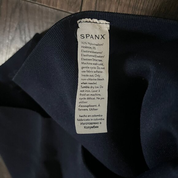 Spanx Womens XL Blue Look At Me Now Seamless Cropped Ankle Leggings Shapewear - Picture 4 of 6